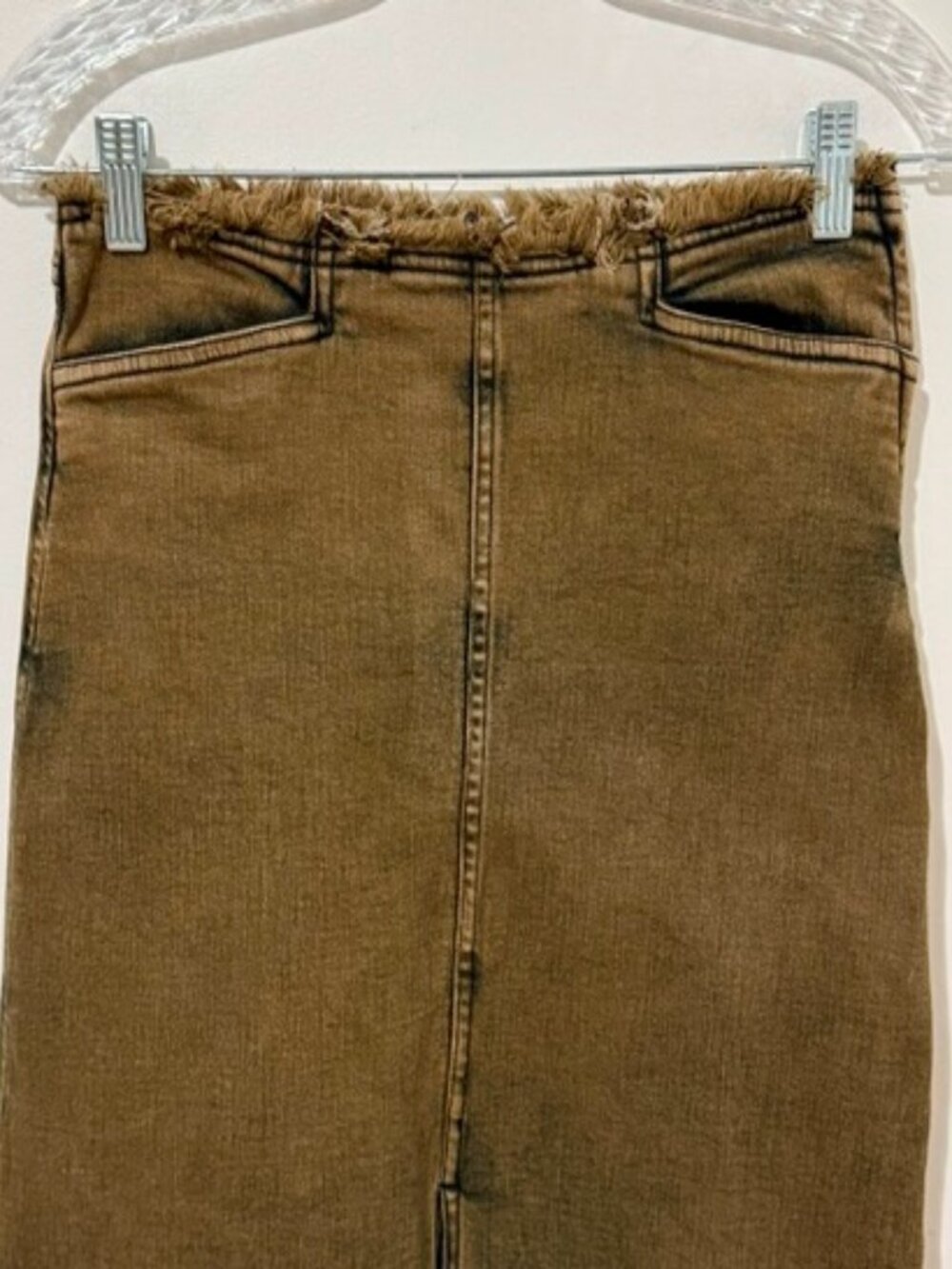 Basic Pleasure Mode by Urban Outfitters Nelly Brown Tint Denim Midi Skirt Size 6 - Picture 3 of 7